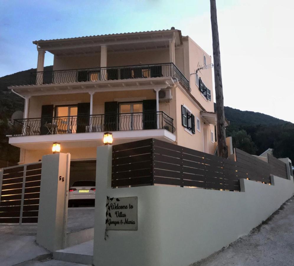 Giorgos & Maria Villas Agios Matthaios  Exterior photo
